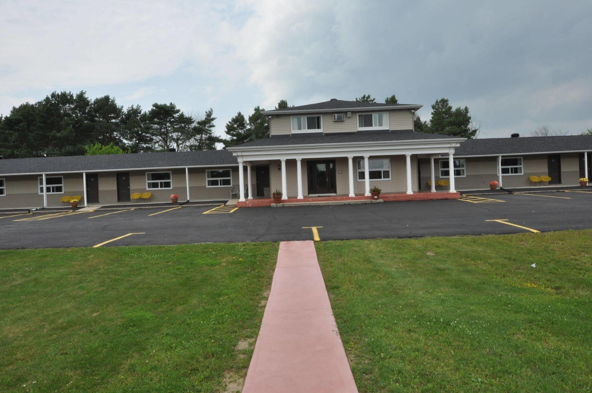 Colonial House Motor Inn Perth Exterior foto